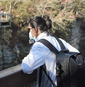 Meet your Posher, Arnel